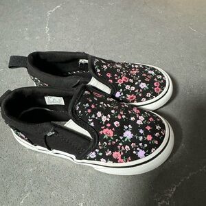 Vans Toddler Girls Asher Vans size 8